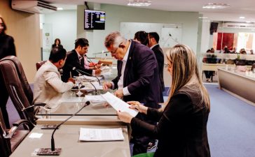 Vereadores aprovam requerimentos de Sessões Especiais e Audiências Públicas com temas importantes