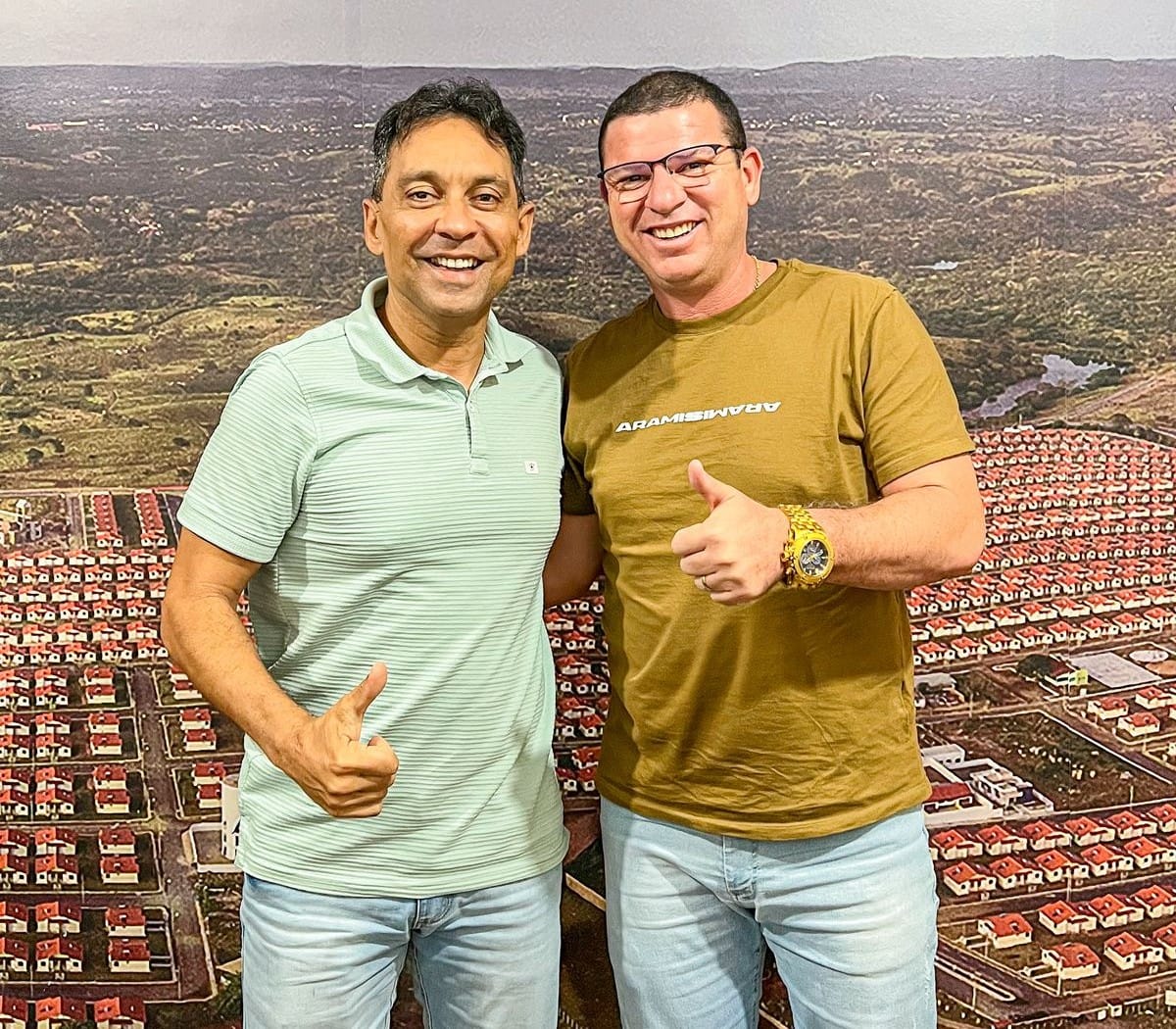 Vereador Dinho Papa-Léguas se reúne com o chefe de gabinete da PMCG o Deputado Fábio Ramalho para discutir demandas da população.