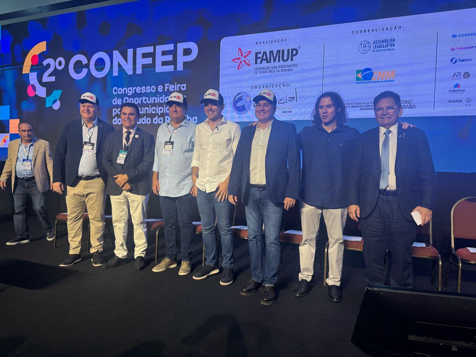 Veneziano participa de evento da Famup, e reafirma compromissos com a pauta municipalista