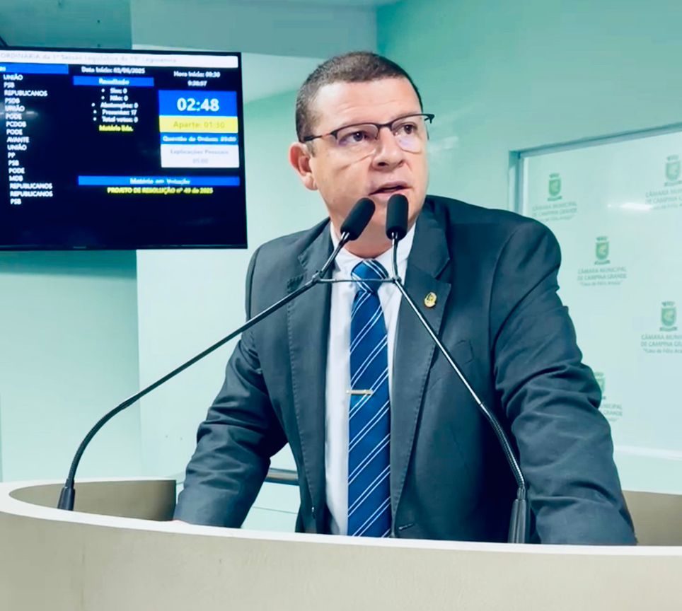 Vereador Dinho Papaleguas cobra do Governo do Estado retorno do pagamento integral do extra majorado a policiais militares durante o São João.