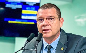 Vereador Dinho Papa-Léguas protocola 12 Projetos de Lei voltados ao esporte, meio ambiente e zona rural