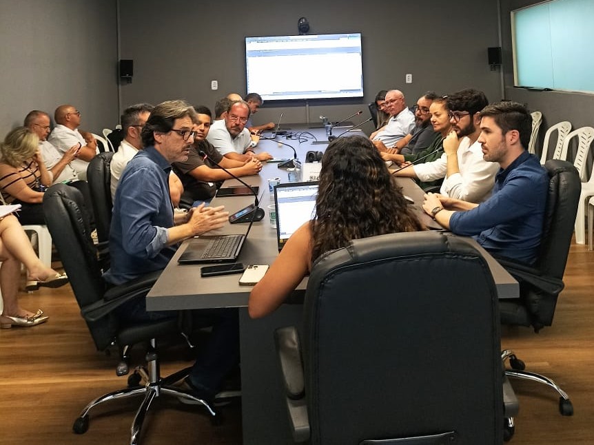 Equipes da Prefeitura de Campina Grande avançam no levantamento de dados sobre famílias que moram em locais onde vai passar o VLT Equipes da Prefeitura de Campina Grande avançam no levantamento de dados sobre famílias que moram em locais onde vai passar o VLT