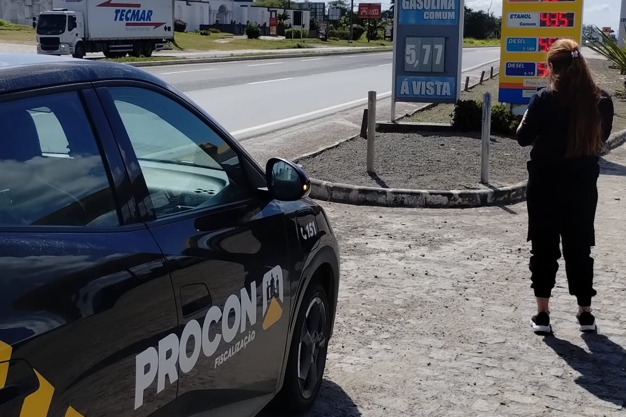 Campina Grande vende uma das gasolinas mais baratas da Paraíba, com preço mínimo de R$ 5,67, aponta Procon-CG Campina Grande vende uma das gasolinas mais baratas da Paraíba, com preço mínimo de R$ 5,67, aponta Procon-CG