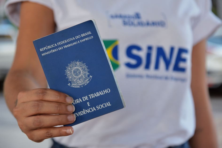 Sine-PB oferta mais de mil vagas de emprego em 12 cidades paraibanas a partir desta segunda-feira Sine-PB oferta mais de mil vagas de emprego em 12 cidades paraibanas a partir desta segunda-feira