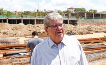 João Azevêdo visita e entrega obras em quatro cidades do sertão paraibano, nesta segunda-feira (08)