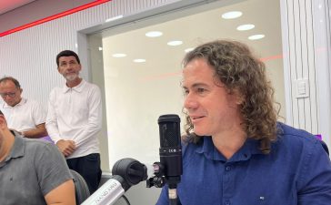 Veneziano inicia o ano anunciando a conquista de uma Policlínica para o Vale do Piancó, num investimento de R$ 17 milhões