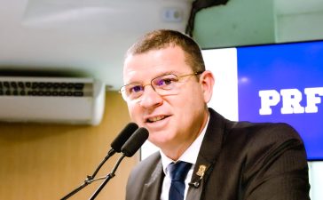 Presente nos bairros e articulado com o Executivo, Dinho Papa-Léguas fortaleceu sua atuação em 2025.