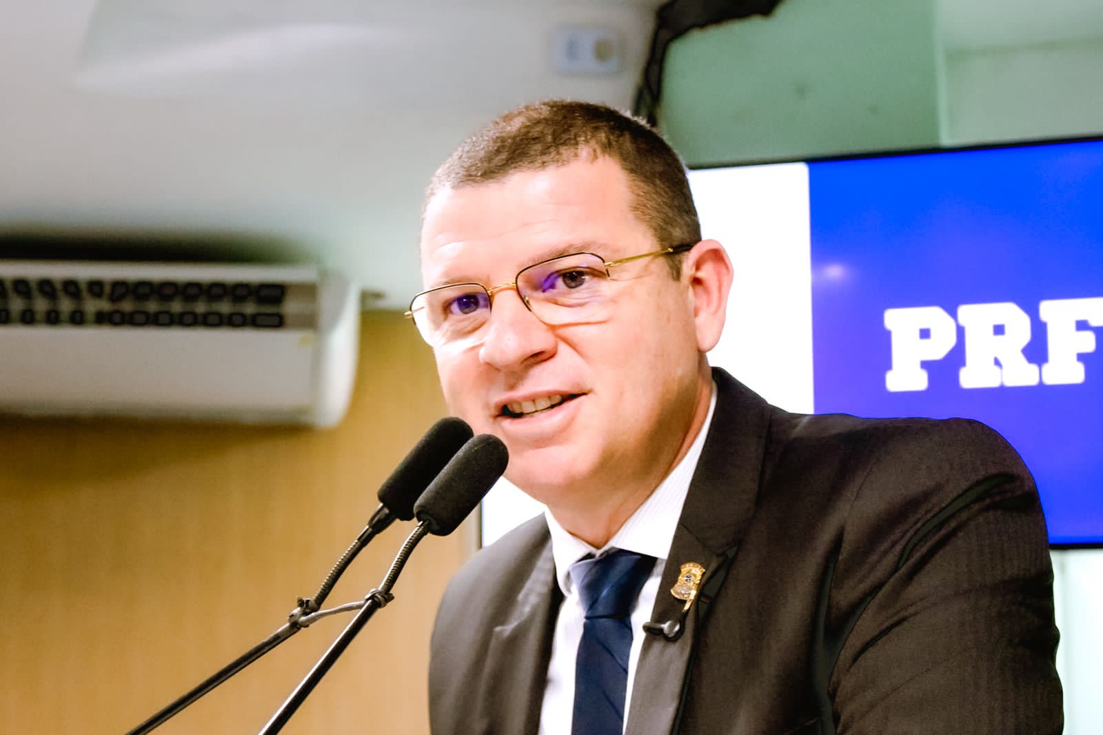 Presente nos bairros e articulado com o Executivo, Dinho Papa-Léguas fortaleceu sua atuação em 2025.