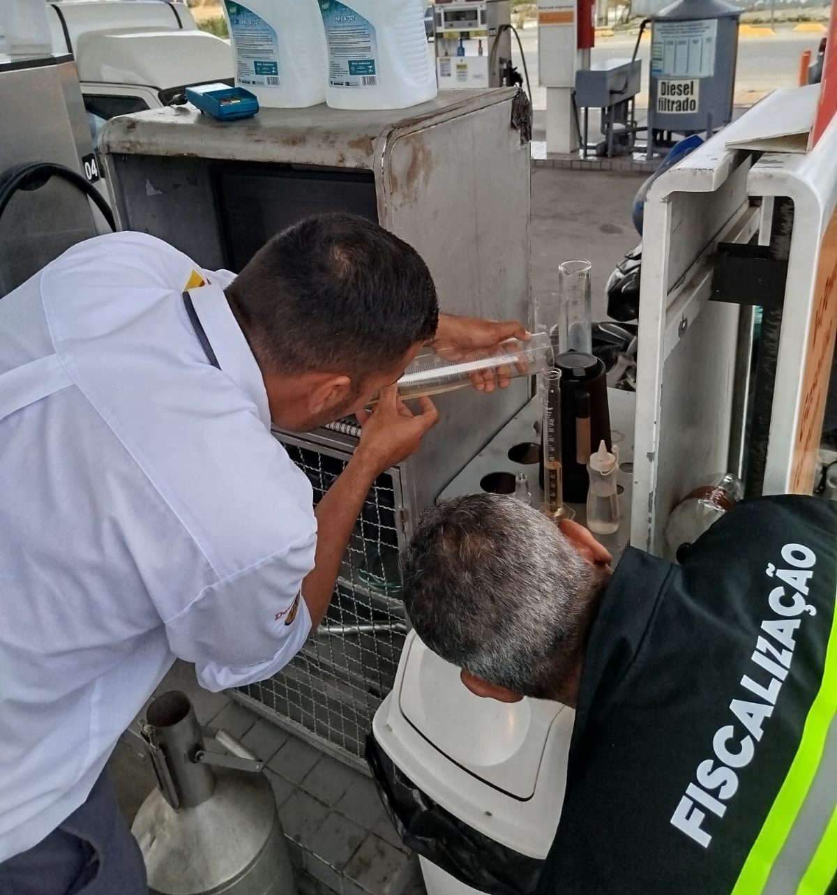 Procon de Campina Grande notifica postos de combustíveis e encaminha denúncia ao MPPB sobre aumento de preços