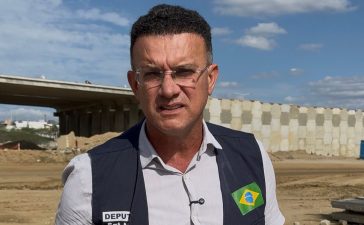 Sargento Neto denuncia estratégia eleitoreira em bloqueio de recursos de obra federal em Campina Grande