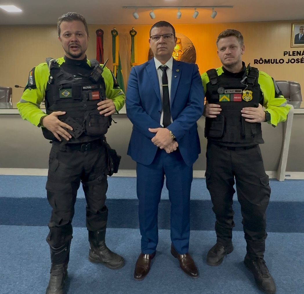 Vereador Dinho Papaléguas celebra aprovação da PL que garante uso de armas não letais por parte dos agentes da STTP